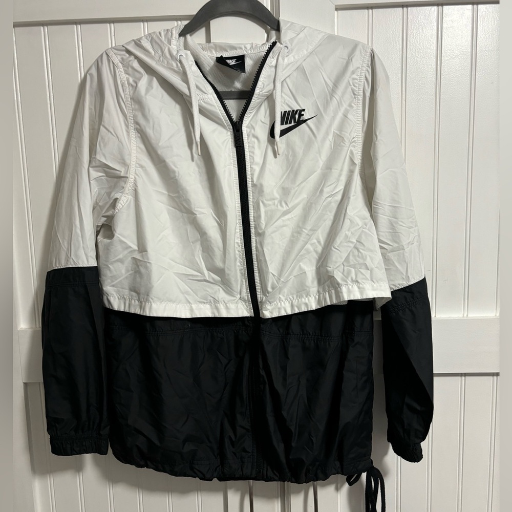 NIKE windbreaker